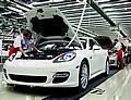 Der Porsche Panamera war in den USA im Monat Mai 2010 erneut die am meisten verkaufte Baureihe der Dr. Ing. h.c. F. Porsche AG, Stuttgart. Der Hersteller sportlicher Premium-Fahrzeuge lieferte seinen Gran Turismo an insgesamt 605 US-Kunden aus.